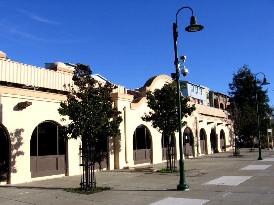 Berkeley Station 2790 04