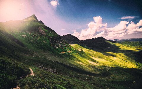 Sunlight panorama hike