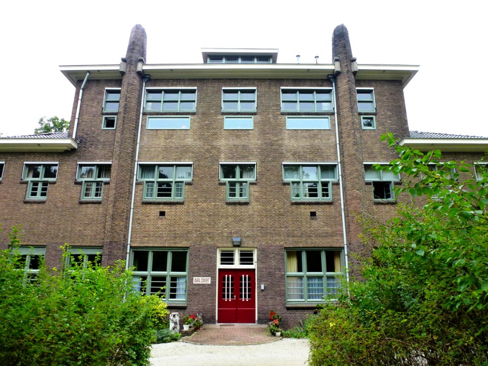 Berg en Dal (Groesbeek) Oude Kleefsebaan 2-4 klooster (01)