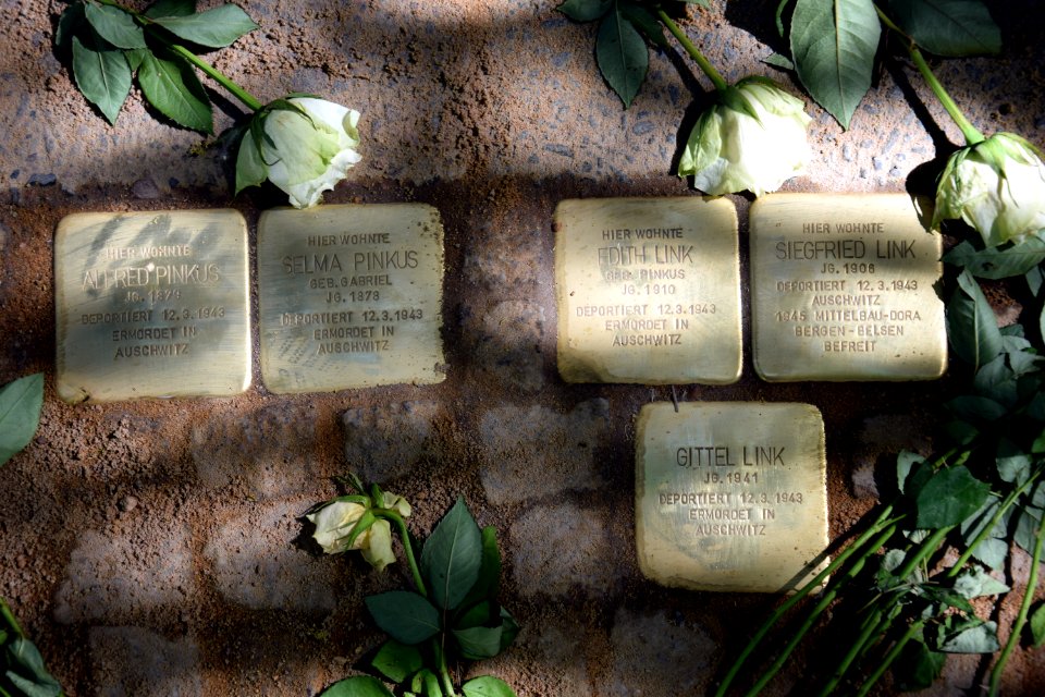 Berlin Stolpersteine Link Pinkus 1v2