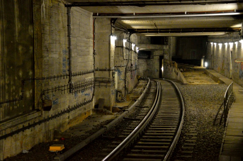Berlin U-Bahn tunnel Potsdamer Platz