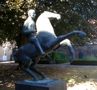 Bergen op zoom kunstwerk chevalier