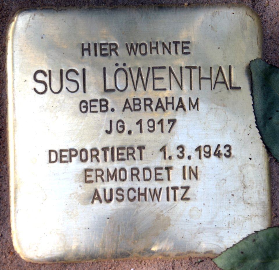 Berlin Stolperstein Susi Löwenthal