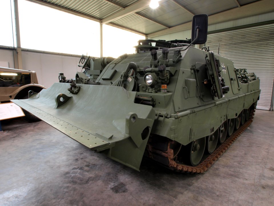 Bergepazer 3 Buffel pic03