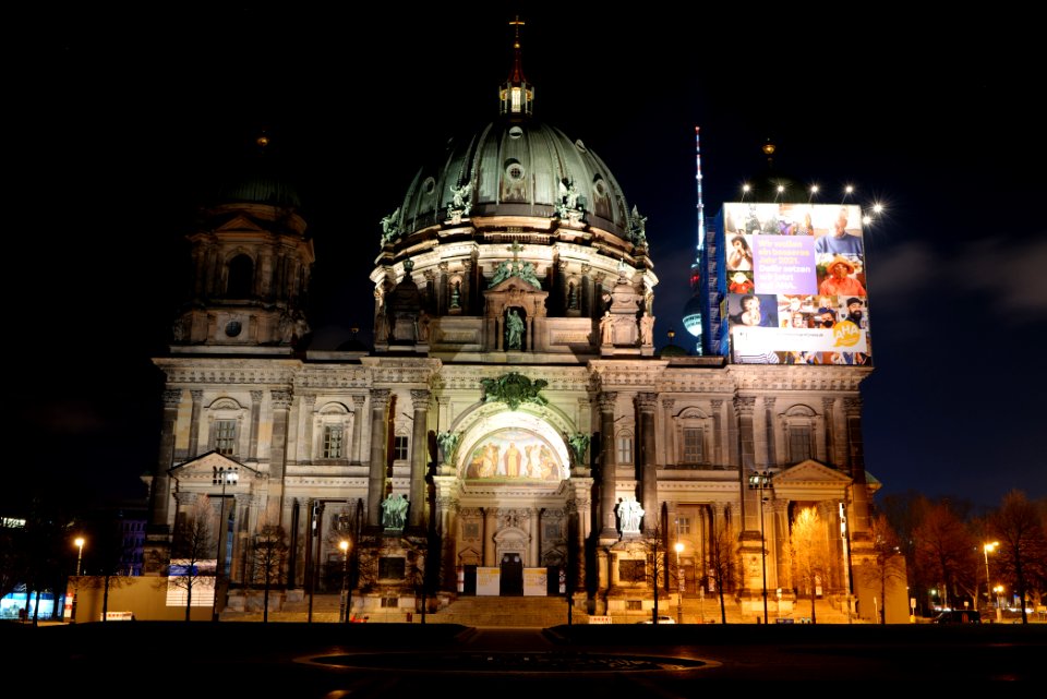 Berliner Dom at night 2021-01-17 03