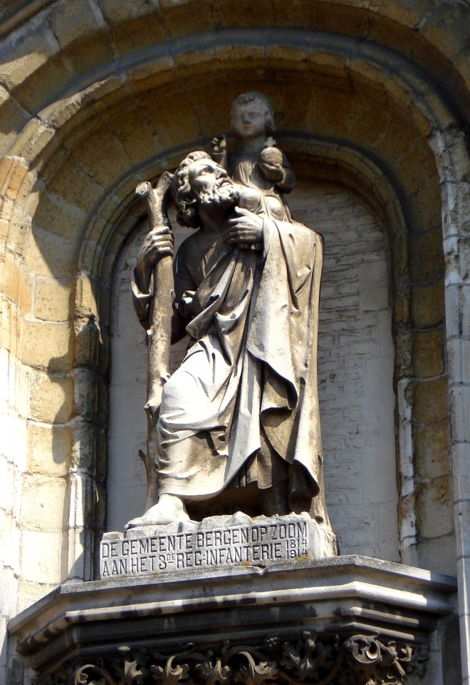 Bergen op zoom kunstwerk sint-christoffel