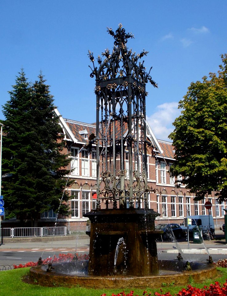 Bergen op zoom kunstwerk fontein