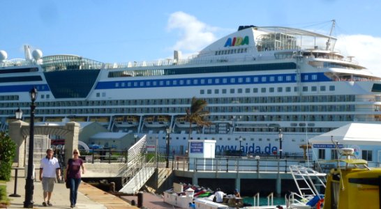 Bermuda (UK) image number 415 cruise ship AIDA docked photo