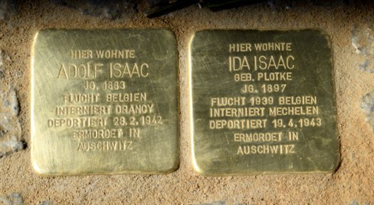 Berlin Stolpersteine Isaac