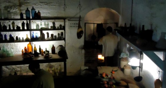 Bermuda (UK) photos number 74 diorama with wax figures at Fort St. Catherine photo