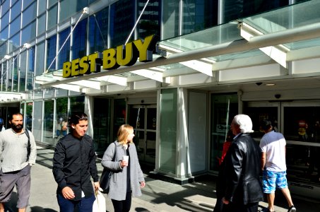 BestBuy65DundasWest