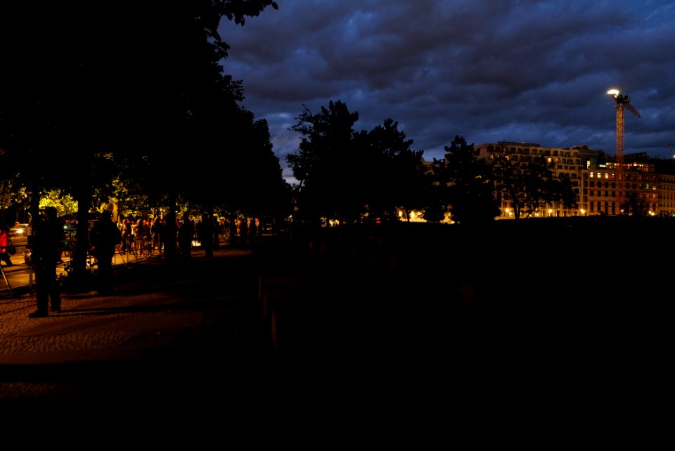 Berlin-Mitte in evening of 2020-08-29 protest 21