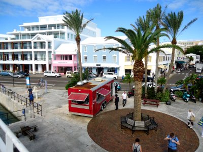 Bermuda (UK) image number 421 street scene photo