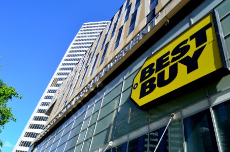 BestBuy65DundasWest2