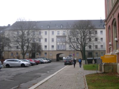 Bernhardstraße 23, 25