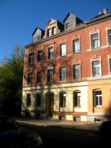 Bernhardstraße 103