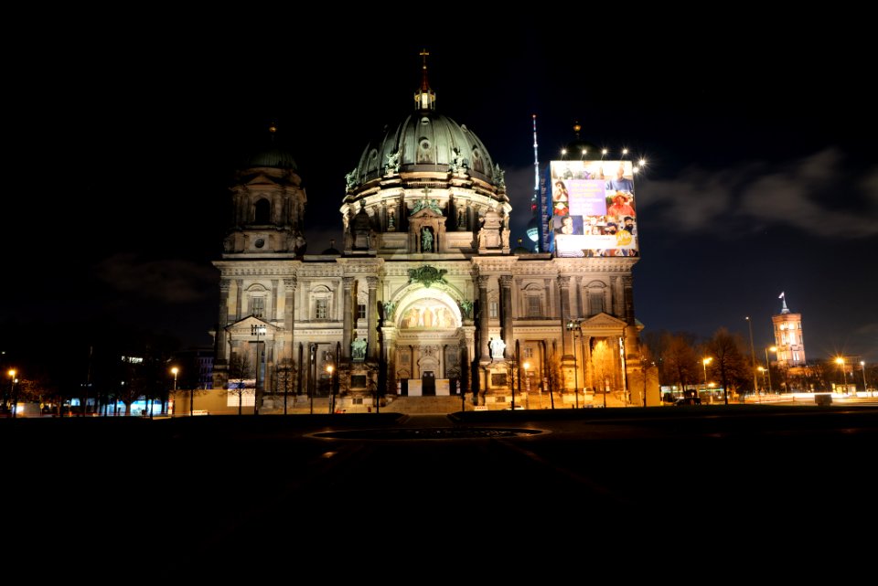 Berliner Dom at night 2021-01-17 02