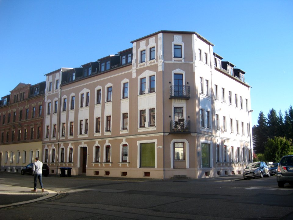 Bernhardstraße 102
