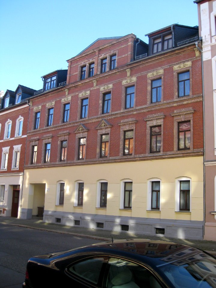 Bernhardstraße 104