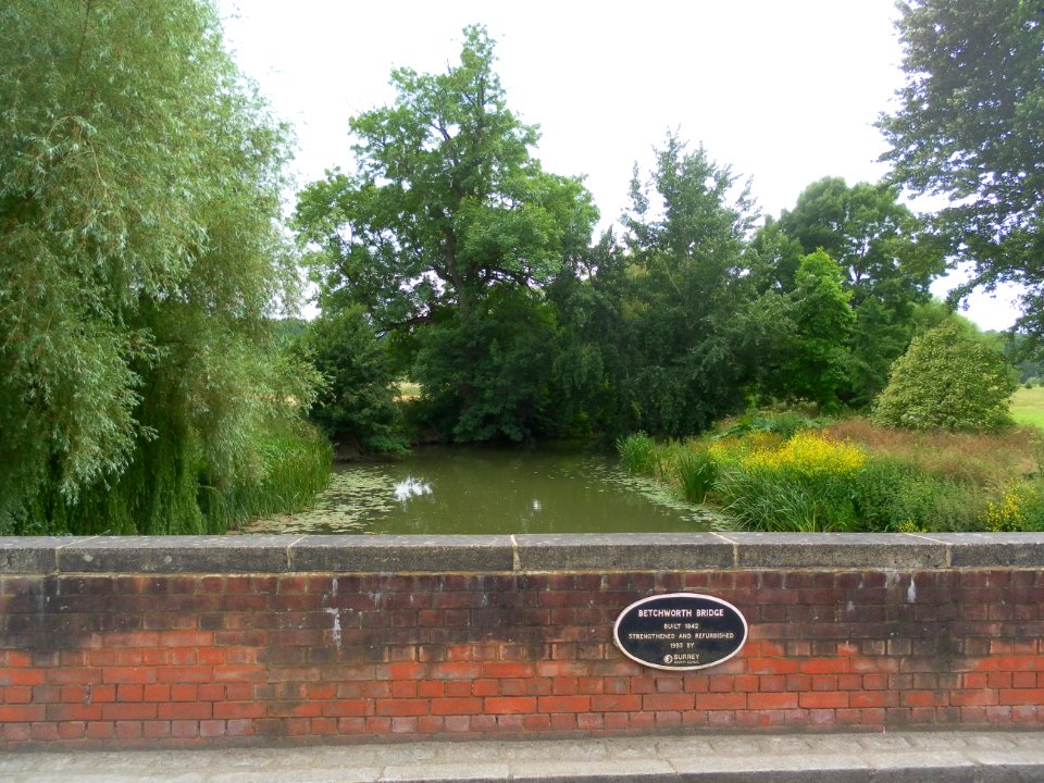 Betchworth Bridge, Snowerhill Road, Betchworth (July 2013)