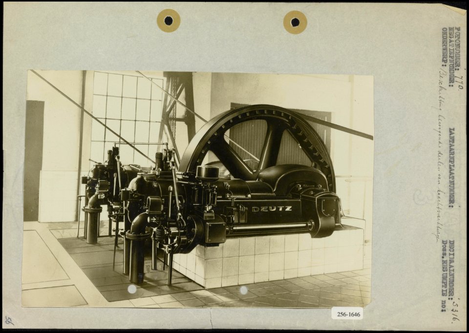 Beschutting van bewegende delen van krachtwerktuigen van het merk Deutz, Bestanddeelnr 256-1646
