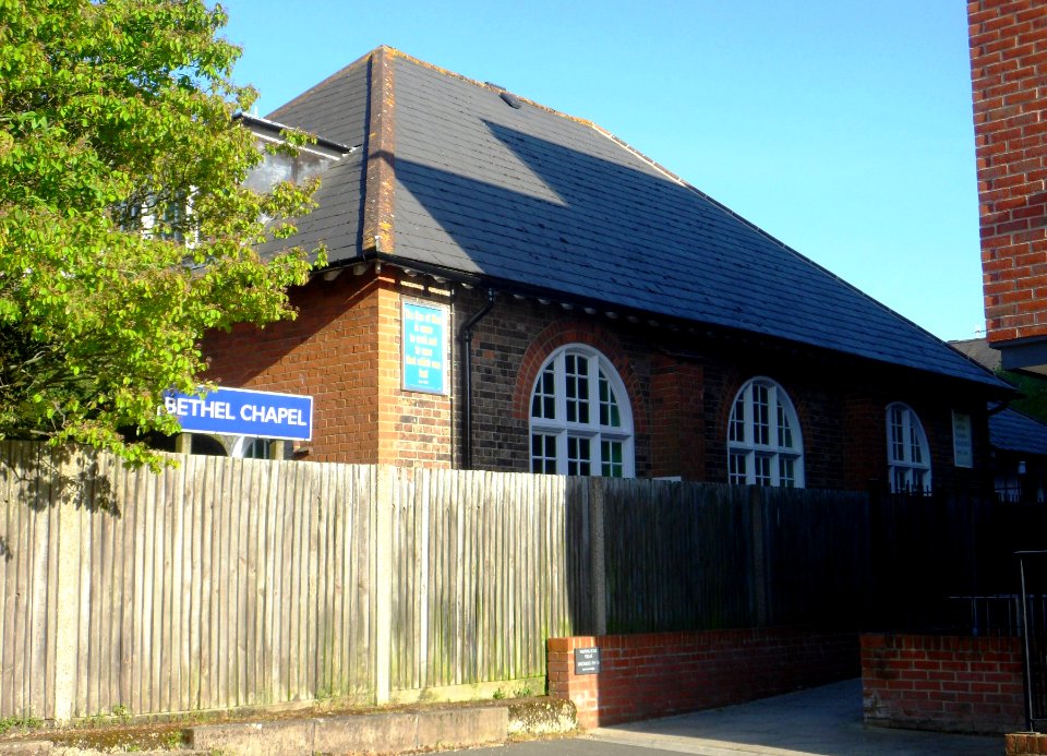 Bethel Strict Baptist Chapel, The Bars, Guildford (April 2014, from Northwest) (2)