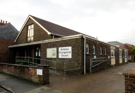 Bethany Evangelical Church, Union Street, Newport, Isle of Wight (May 2016) (2)