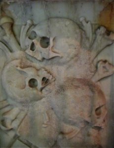 Bertie monument, All Saints, Walderslade 02