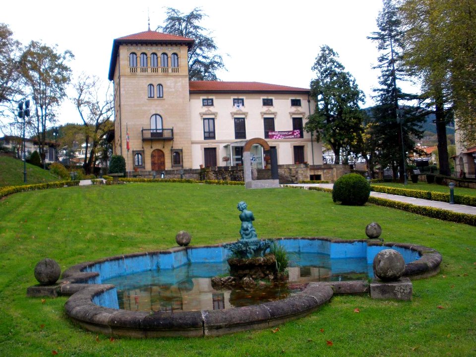 Berriz - Ayuntamiento 1
