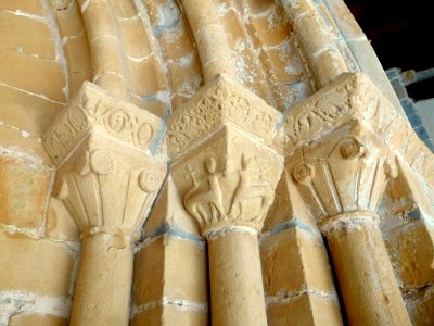 Berrioplano - Iglesia de la Purificación de Nuestra Señora, portada 3