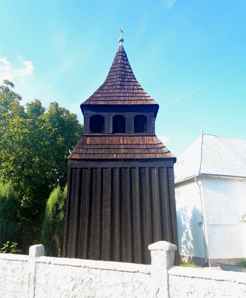 Berzéki fa harangláb