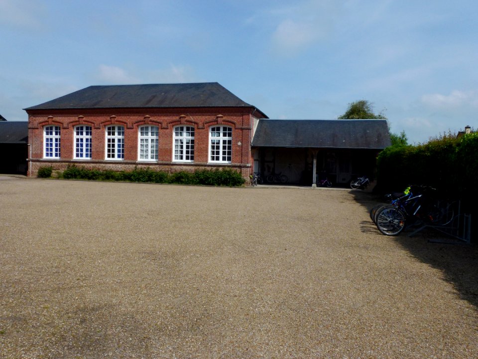 Berthouville (Eure, Fr) école