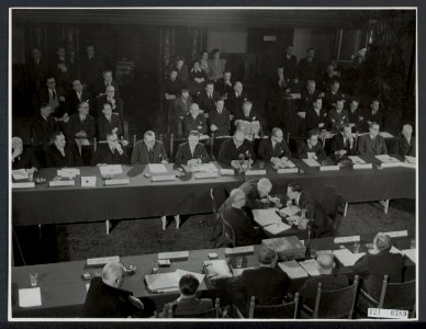 Benelux-conferentie in Den Haag van 10 tm 12 maart 1949. De Belgische delegatie, Bestanddeelnr 121-0389