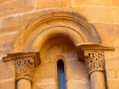 Benavente - Iglesia de Santa María del Azogue, exterior, ábsides 08