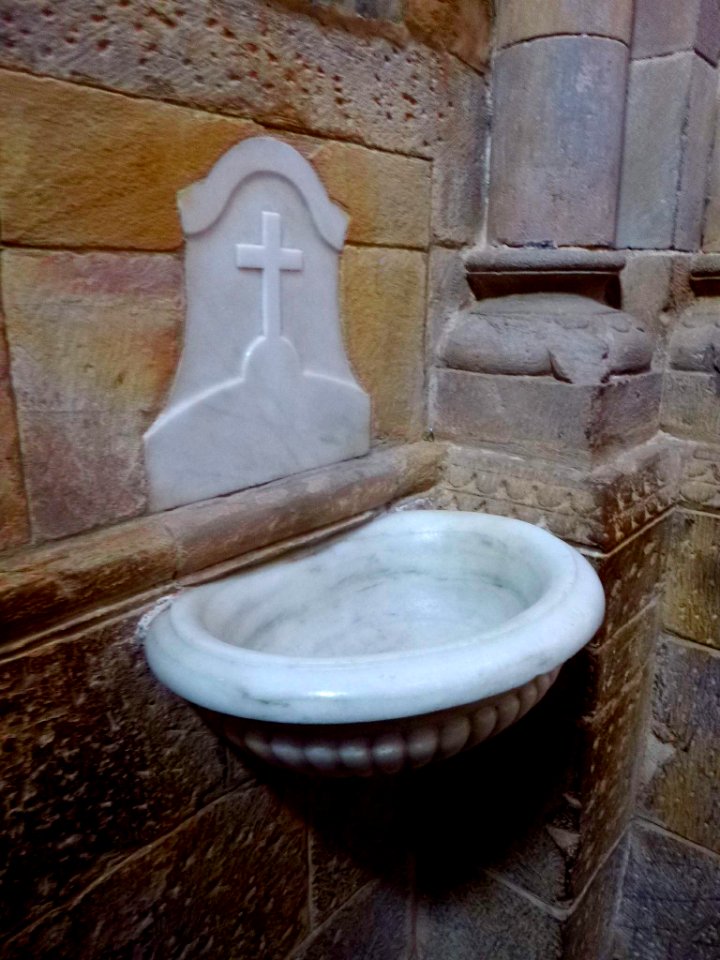 Benavente - Iglesia de Santa María del Azogue, interior 24