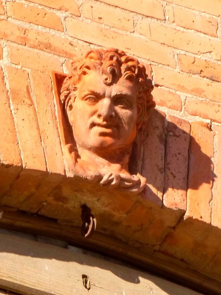 Benavente - Plaza Mayor, Casa Lesmes 1