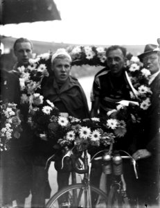 Benelux-wegwedstrijd. Finish Olympisch Stadion, Bestanddeelnr 902-8539