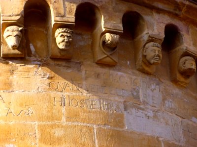 Benavente - Iglesia de Santa María del Azogue, exterior, ábsides 11
