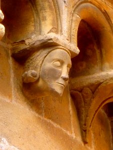 Benavente - Iglesia de Santa María del Azogue, exterior, ábsides 13