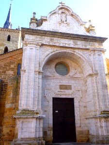 Benavente - Iglesia de Santa María del Azogue, exterior 08