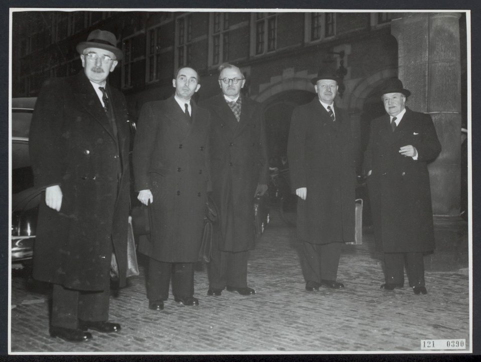 Benelux-conferentie in Den Haag van 10 tm 12 maart 1949. De Luxemburgse delegat, Bestanddeelnr 121-0390