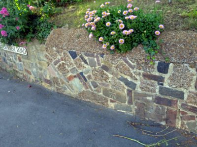 Benchmark, Wall, Rayford Court, Buckhurst Road, Bexhill (2)