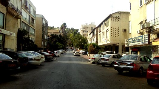 Ben-yosef-street-ramat-gan