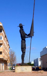 Benavente - Monumento a Cervantes 4
