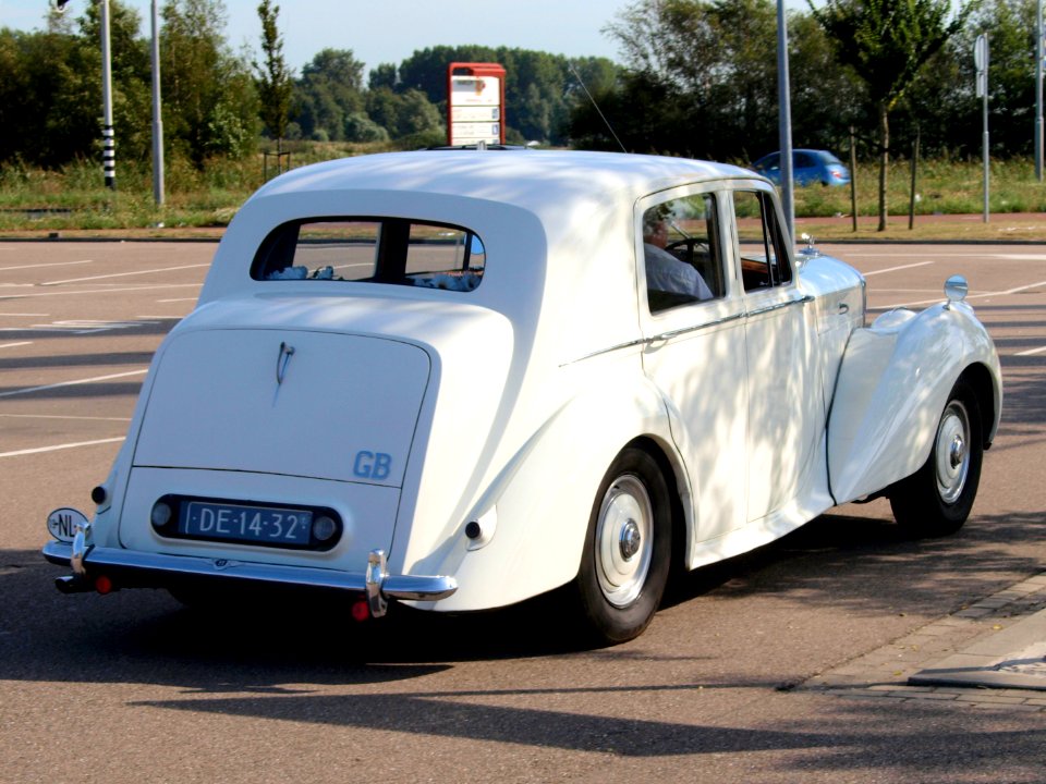 Bentley MK VI DE-14-32 pic5