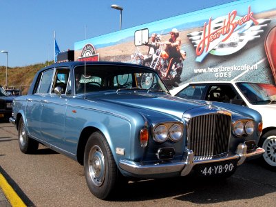 BENTLEY 4 DOOR SALOON dutch licence registration 44-YB-90 pic1