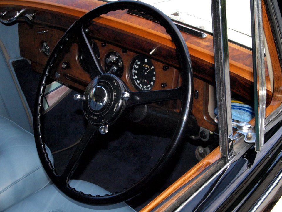 Bentley Mk VI DL-39-45 seen at Hoofddorp pic4