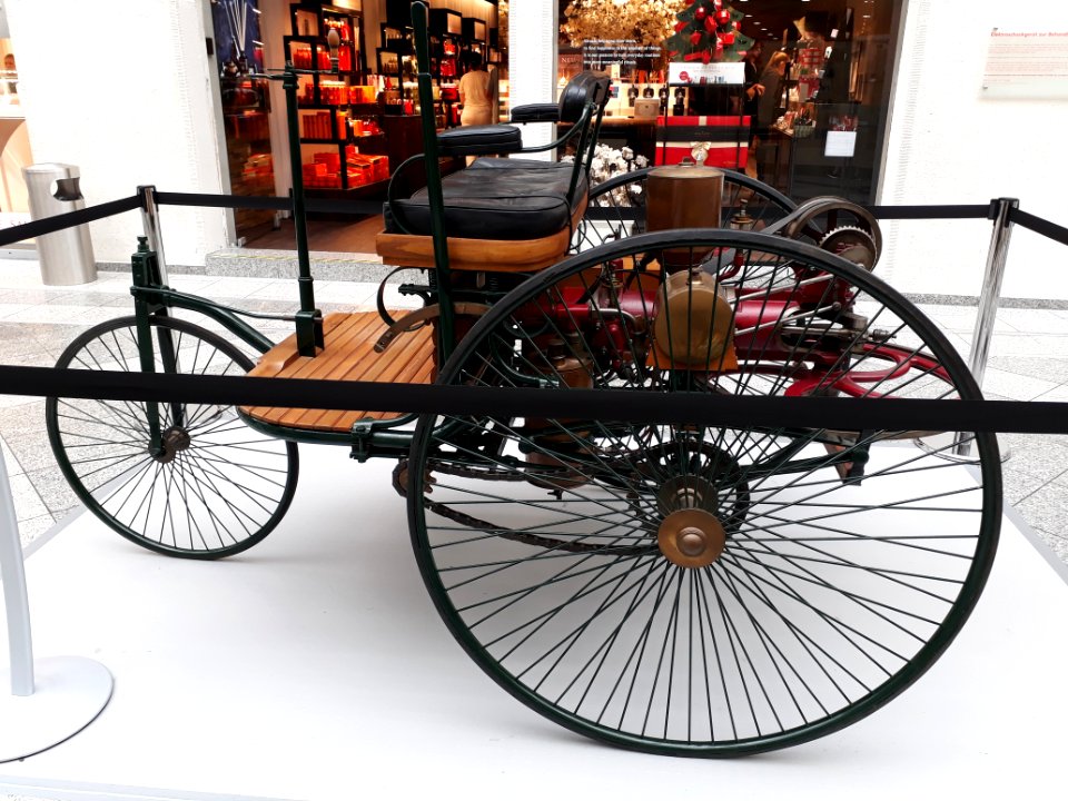 Benz Patent Motorwagen 1