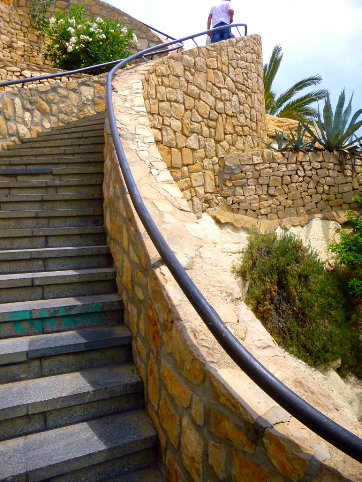 Benidorm - Subida a la Plaza de la Señoría