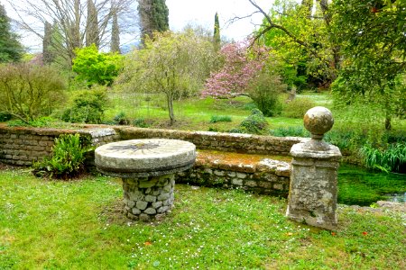 Bench - Giardino di Ninfa, Italy - DSC03187